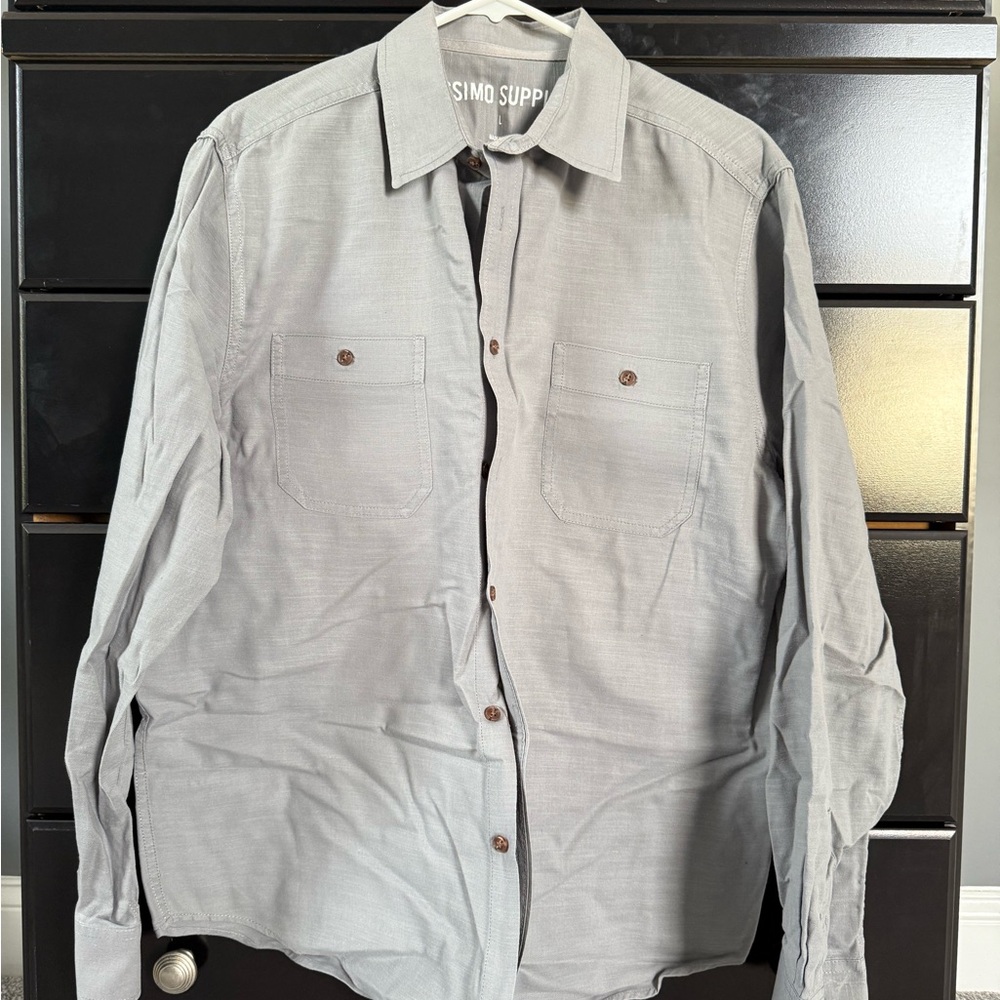 Mossimo Supply Gray Men’s Button-Up Long Sleeve Shirt size Large Brand New